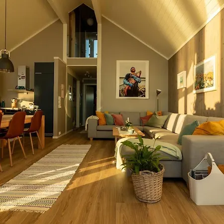 Lofoten Sea View Rorbu -unique Hideaway In The Heart Of Lofoten *