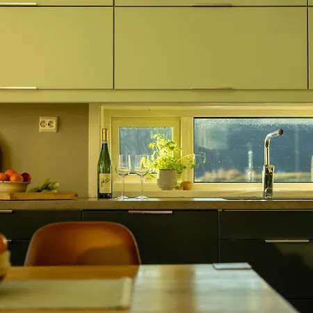 Lofoten Sea View Rorbu -unique Hideaway In The Heart Of Lofoten Casa vacanze