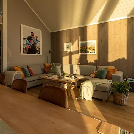 펜션 Lofoten Sea View Rorbu -unique Hideaway In The Heart Of Lofoten Hag