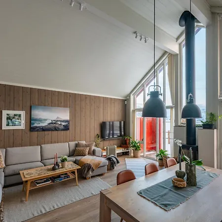 Lofoten Sea View Rorbu -unique Hideaway In The Heart Of Lofoten 펜션 Hag