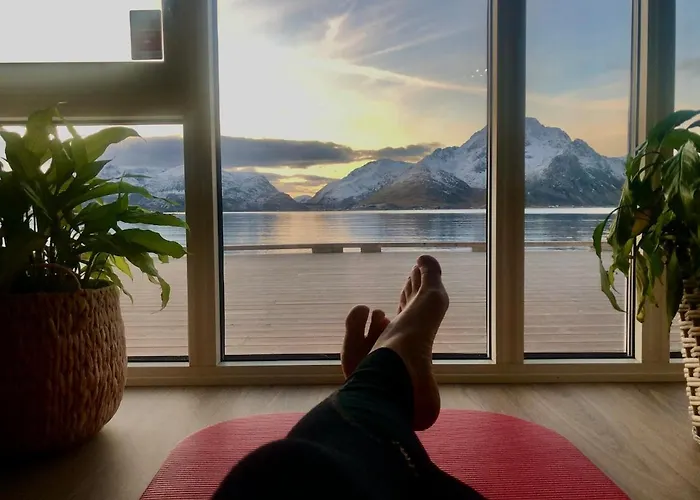 Semesterbostad Lofoten Sea View Rorbu -unique Hideaway In The Heart Of Lofoten *