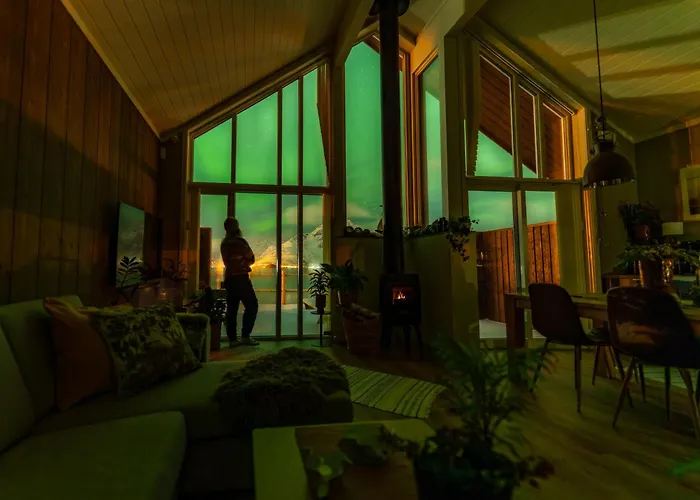 Lofoten Sea View Rorbu -unique Hideaway In The Heart Of Lofoten *