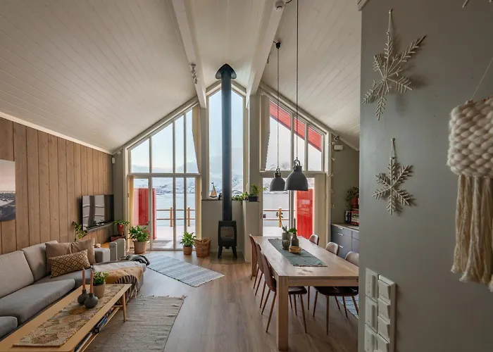 Lofoten Sea View Rorbu -unique Hideaway In The Heart Of Lofoten 度假居
