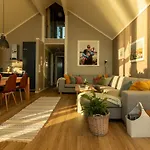 Lofoten Sea View Rorbu -unique Hideaway In The Heart Of Lofoten *